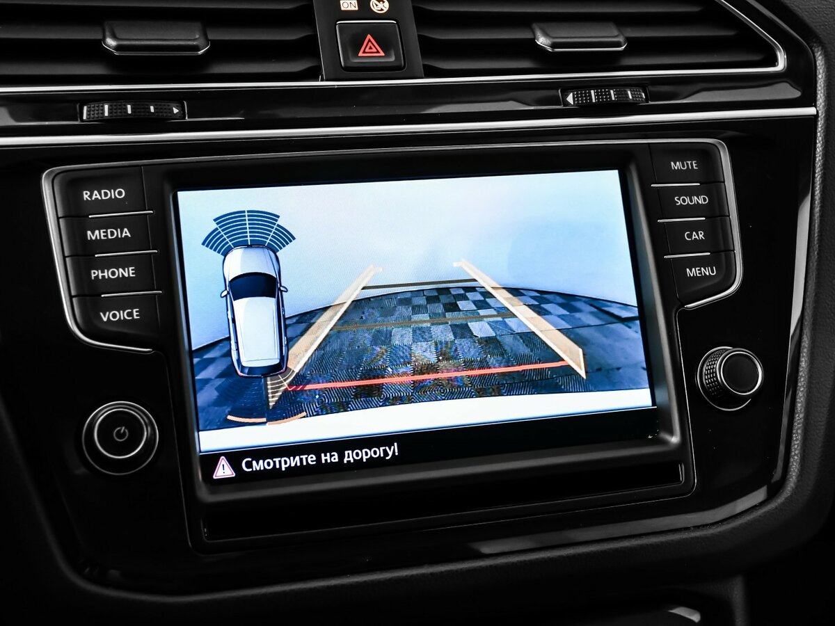 Б/У Фольксваген Тигуан 2017 года. Фото: #12