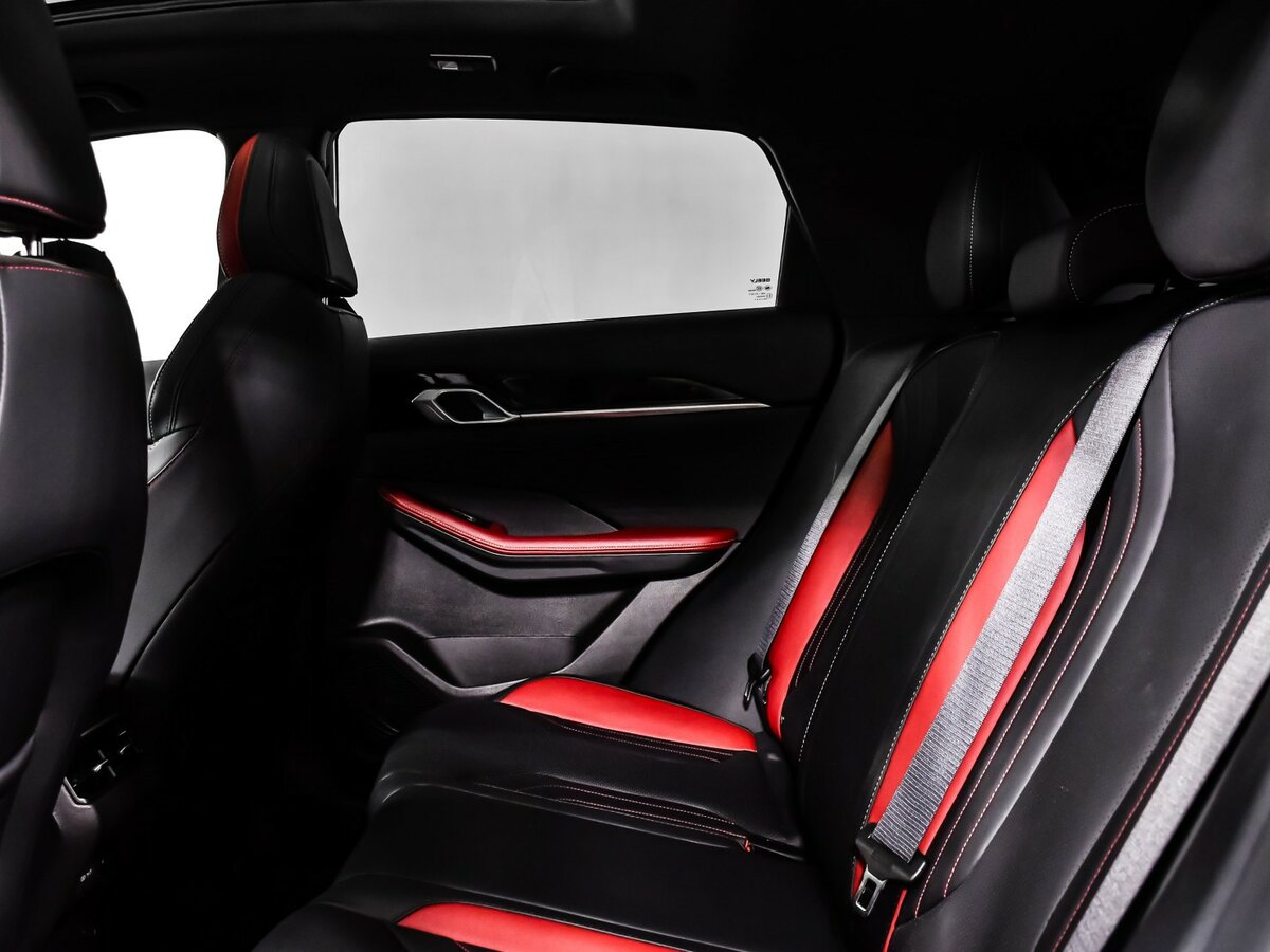 Б/У Джили Кулрэй 2023 года. Фото: #11