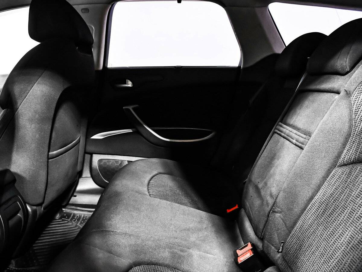 Citroen C5 2012 года с пробегом. Фото: #9