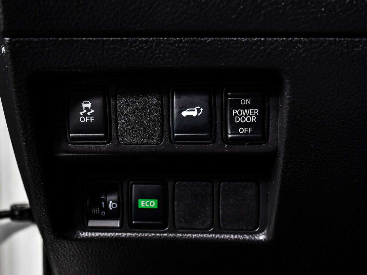 Б/У Ниссан Икс-Трейл 2019 года. Фото: #14