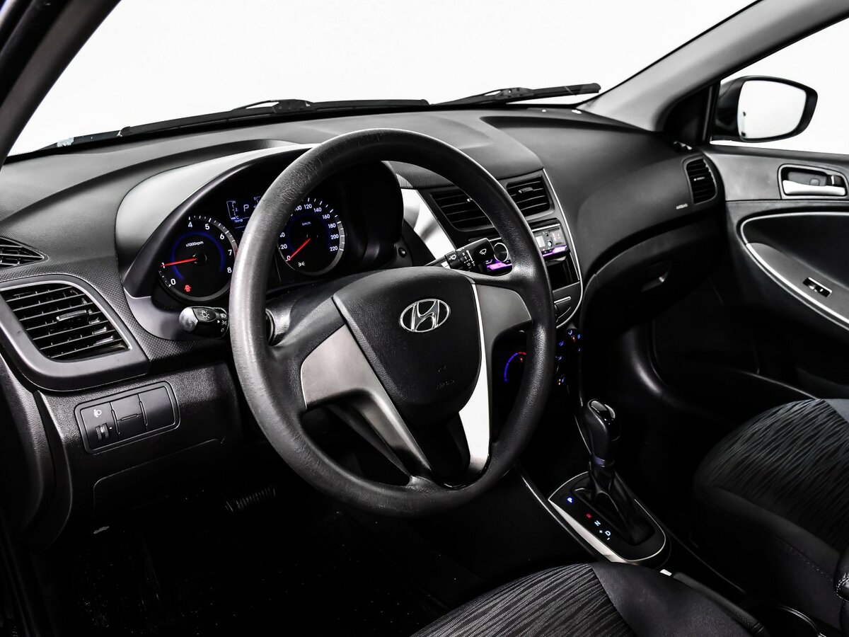 Б/У Хендай Солярис 2016 года. Фото: #11