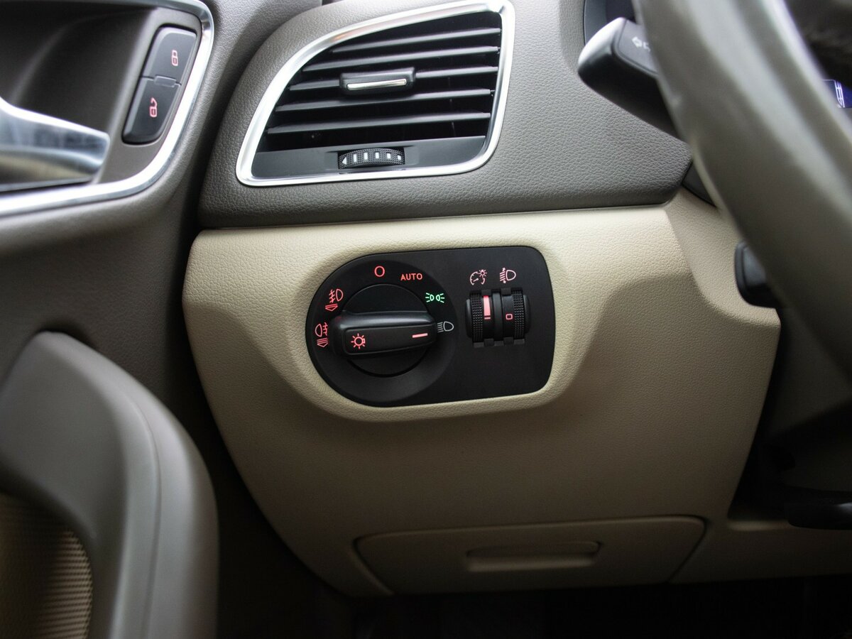 Audi Q3 2013 года с пробегом. Фото: #12