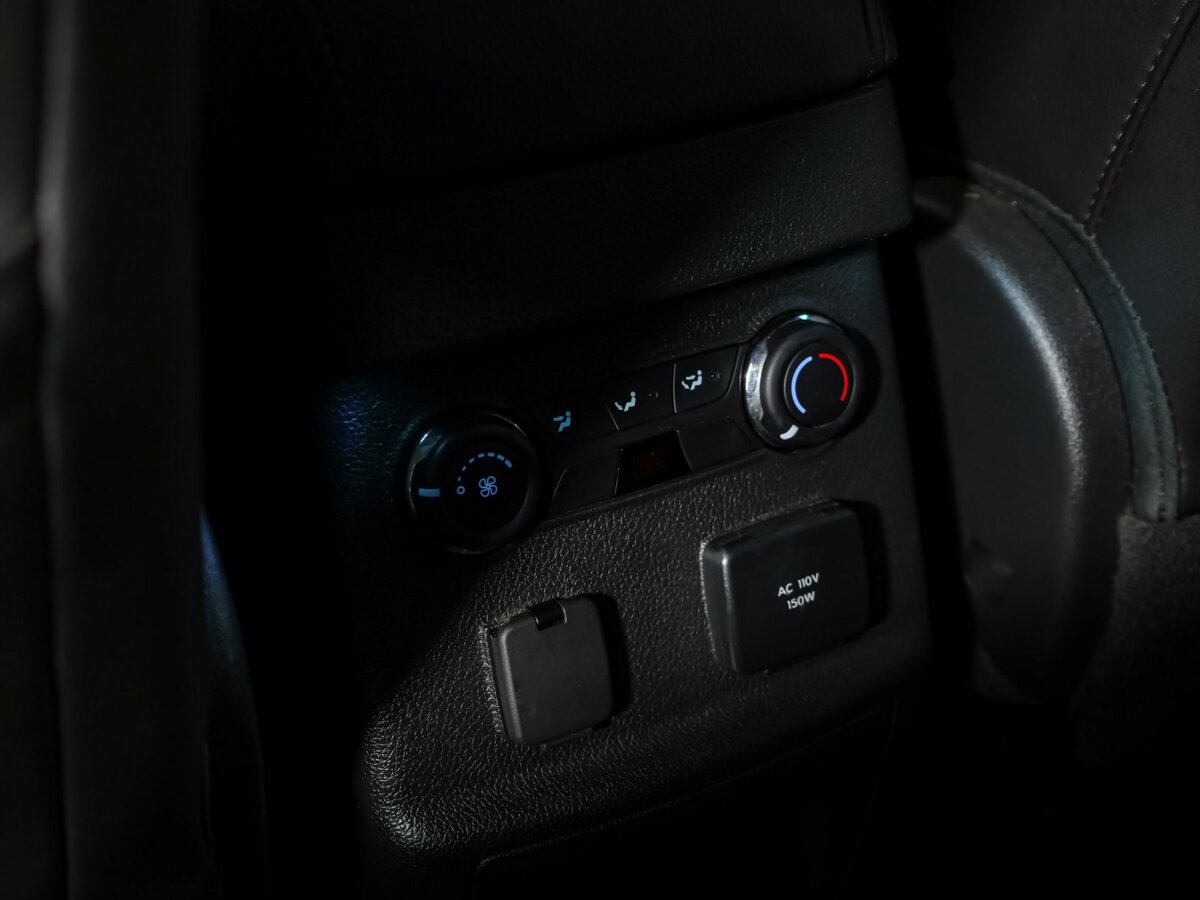 Ford Explorer 2013 года с пробегом. Фото: #27