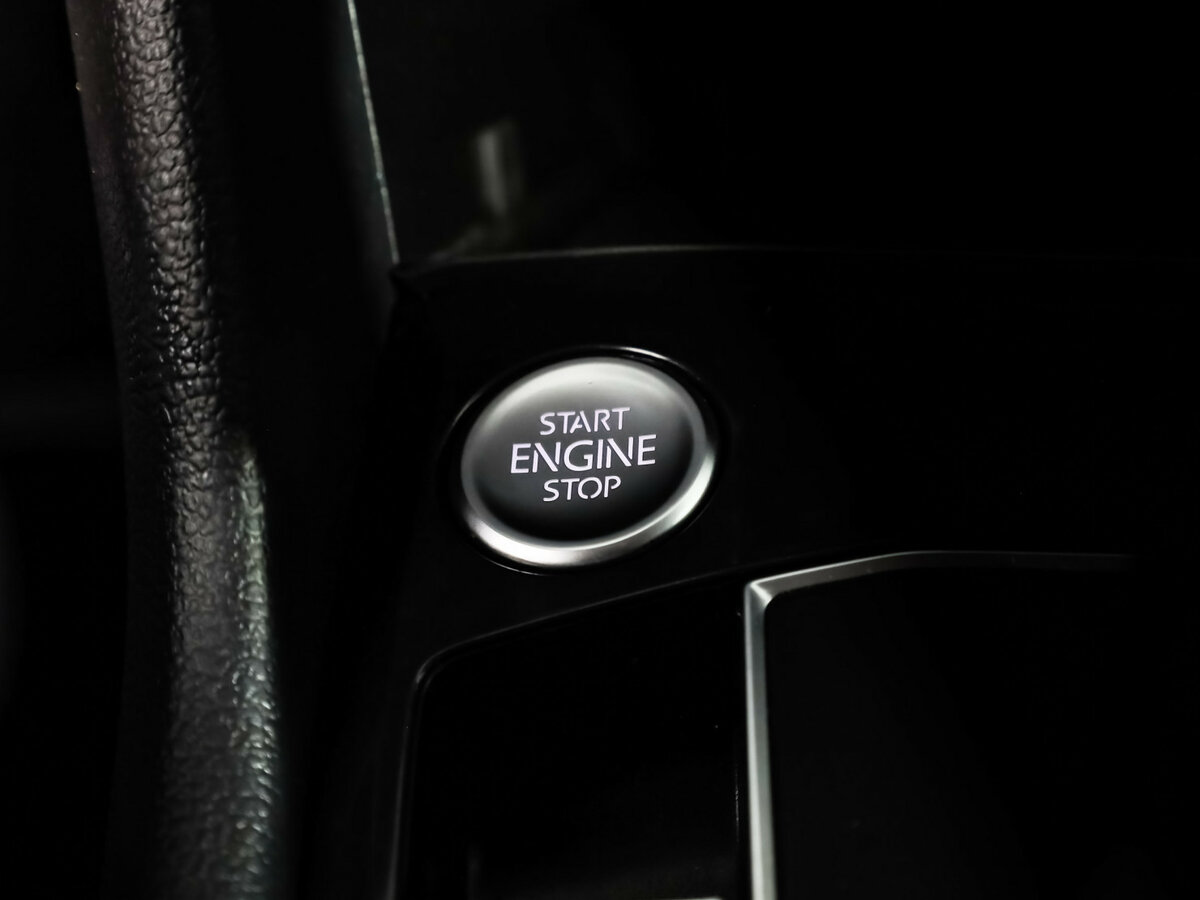 Б/У Фольксваген Тигуан 2017 года. Фото: #13