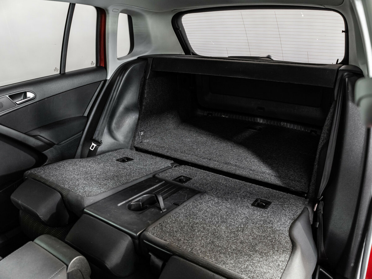 Б/У Фольксваген Тигуан 2012 года. Фото: #17