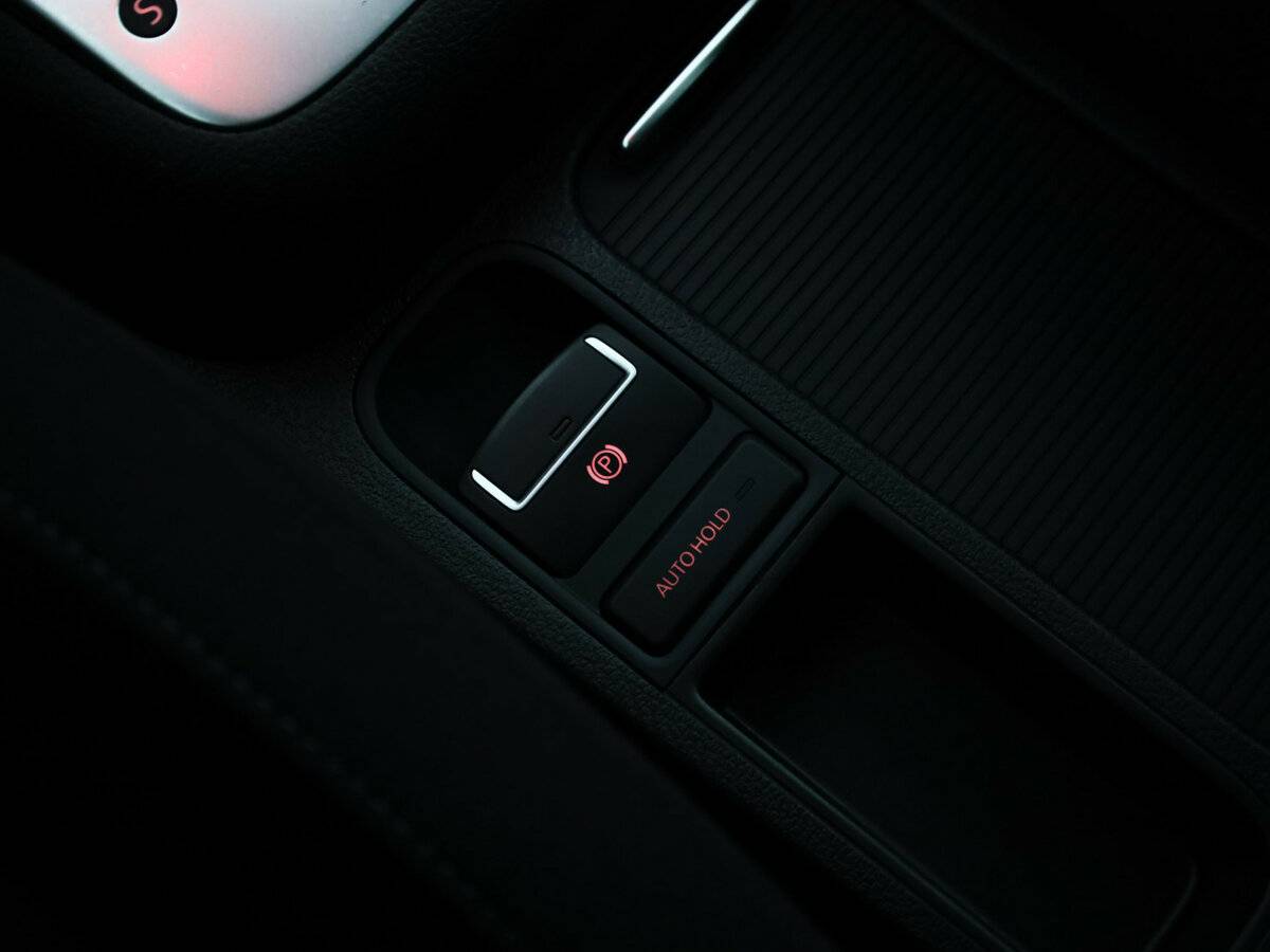 Volkswagen Tiguan 2016 года с пробегом. Фото: #25