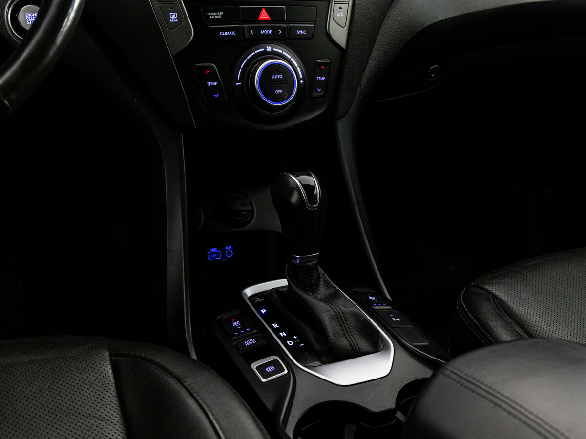 Б/У Хендай Санта Фе 2018 года. Фото: #11