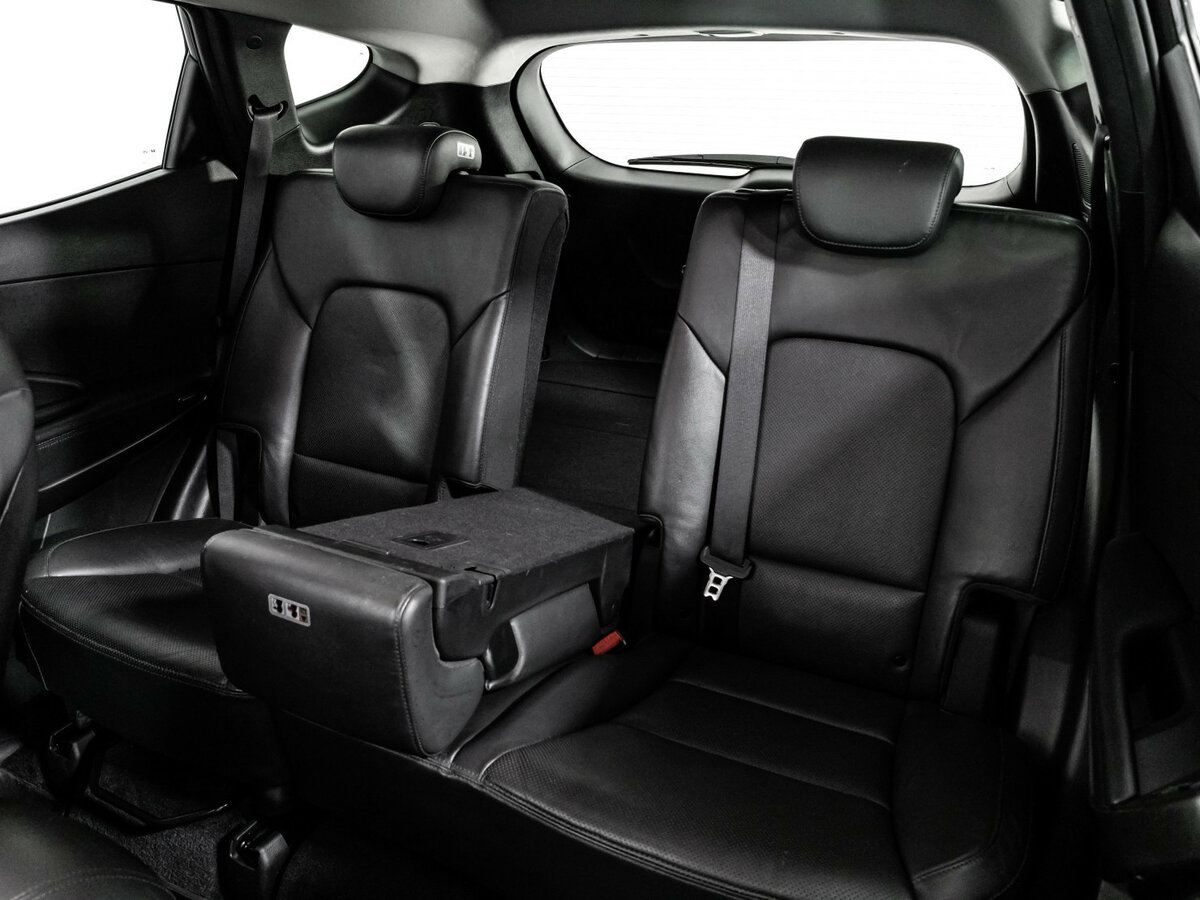 Б/У Хендай Санта Фе 2018 года. Фото: #17