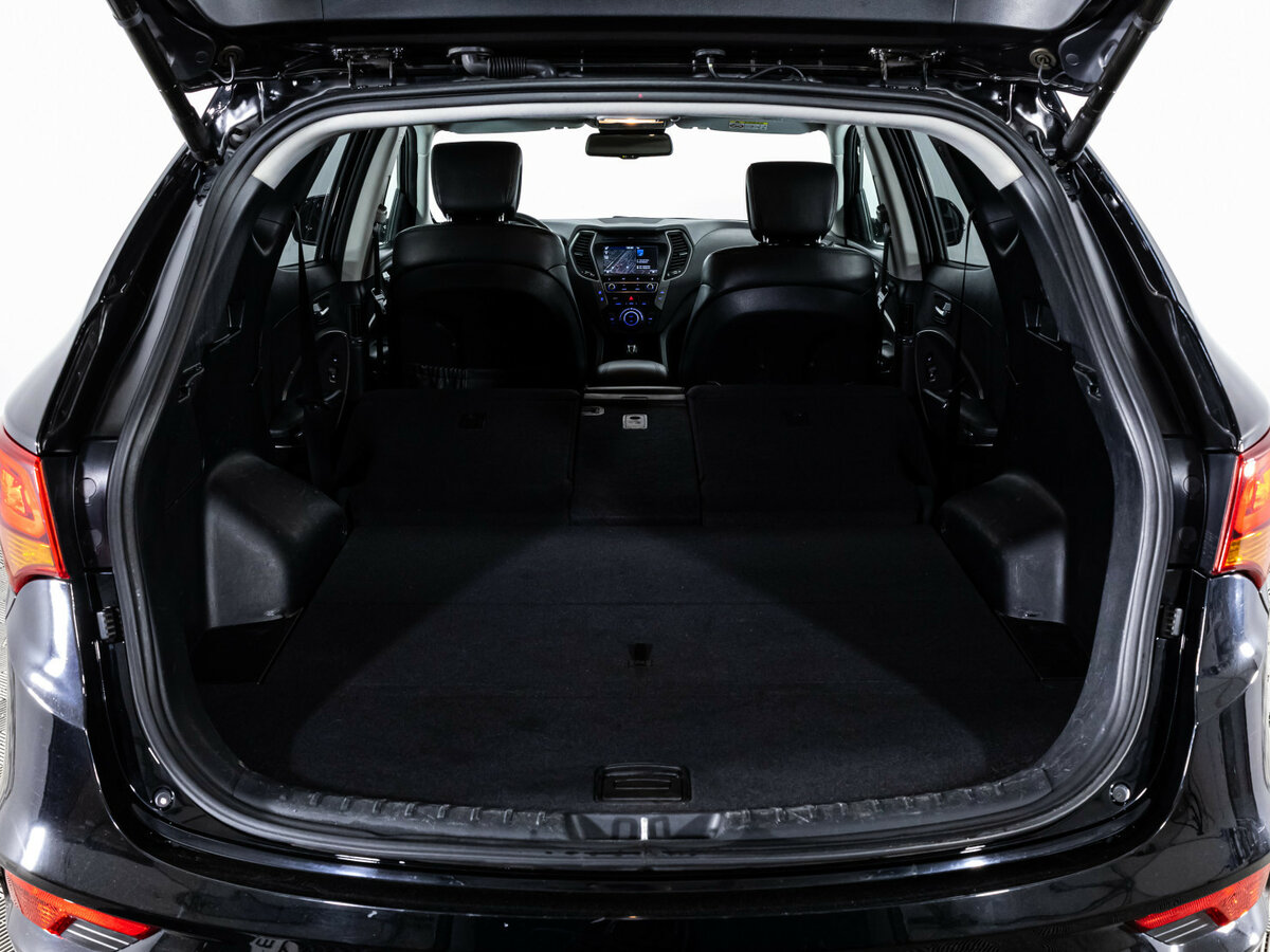 Б/У Хендай Санта Фе 2018 года. Фото: #21