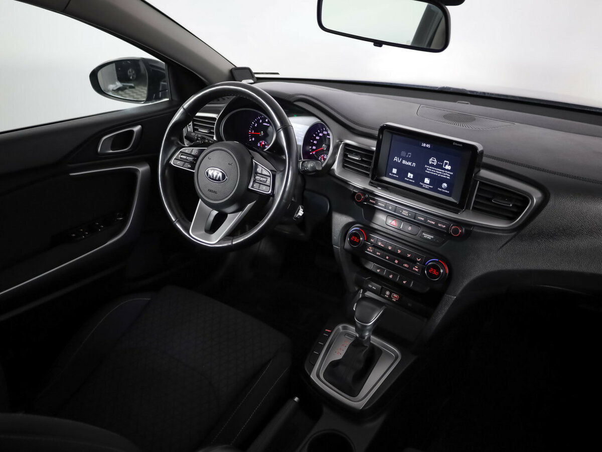 Б/У Киа Сид 2018 года. Фото: #6