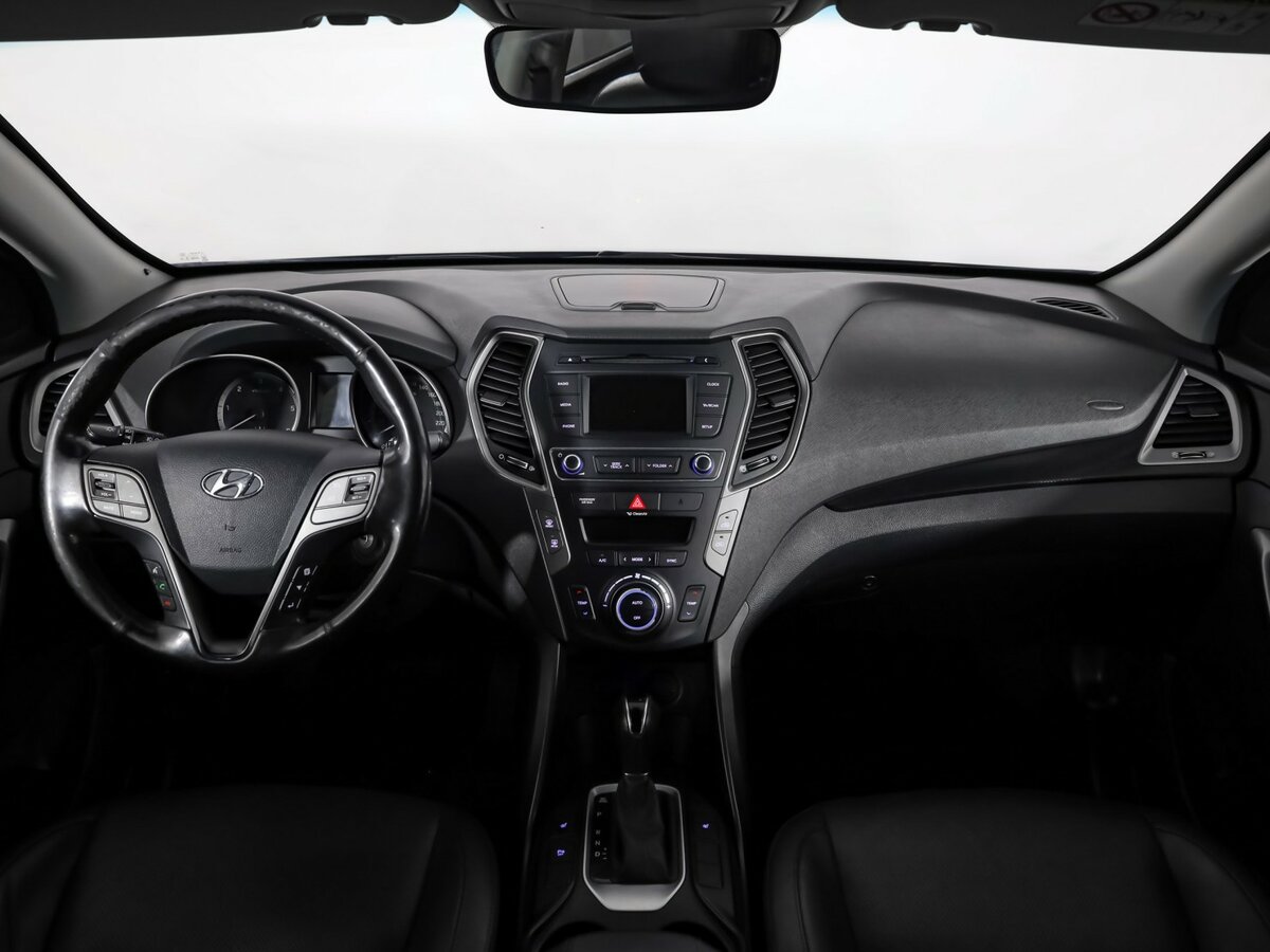 Hyundai Santa Fe 2016 года с пробегом. Фото: #9