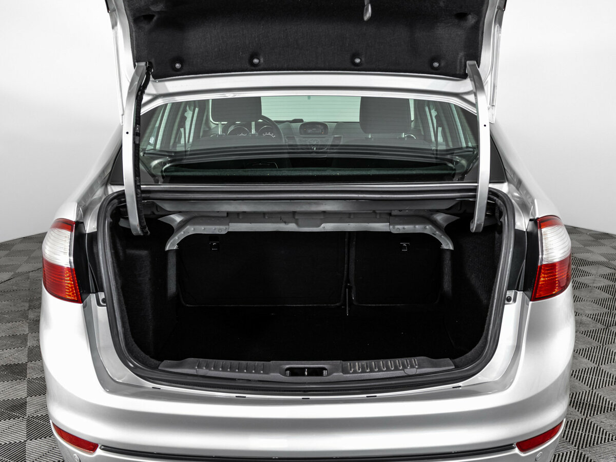 Б/У Форд Фиеста 2016 года. Фото: #15