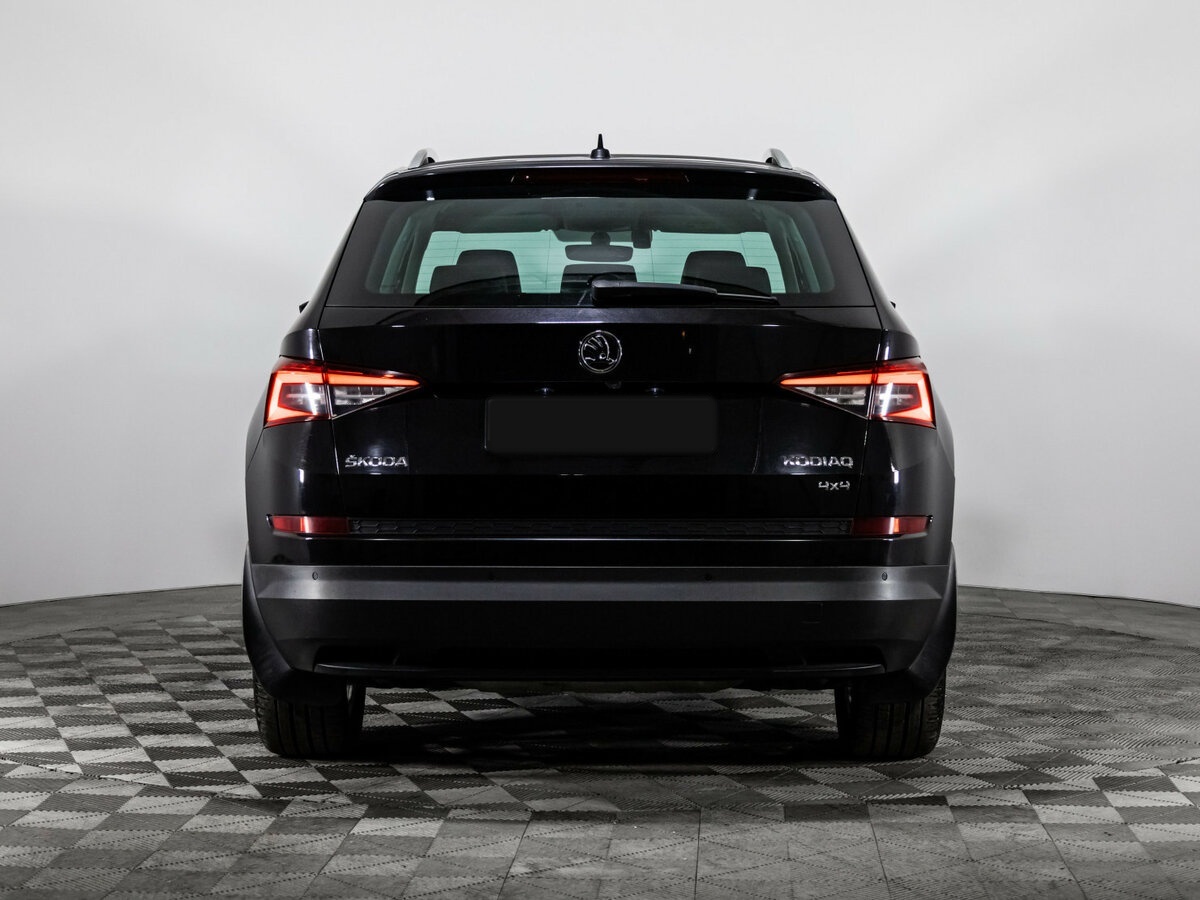 Б/У Шкода Кодиак 2017 года. Фото: #4