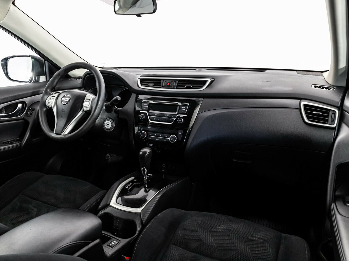 Б/У Ниссан Икс-Трейл 2016 года. Фото: #6