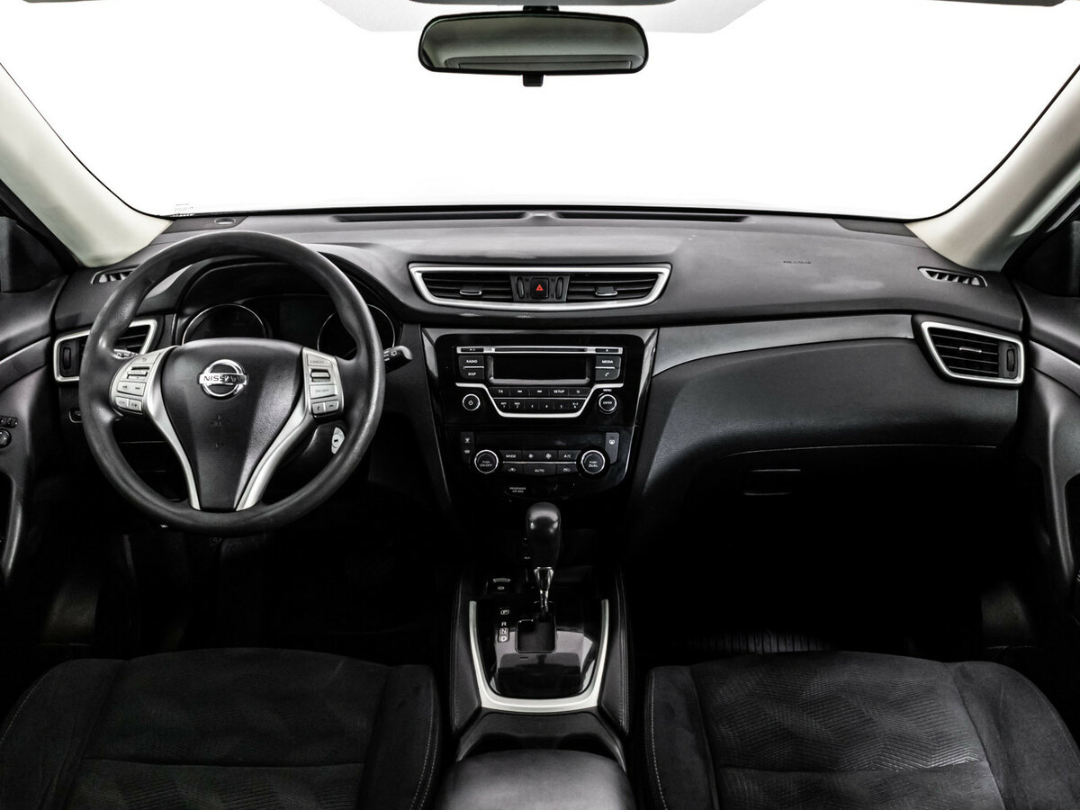 Б/У Ниссан Икс-Трейл 2016 года. Фото: #7