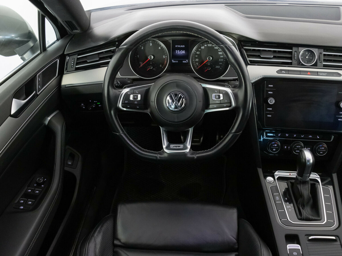 Б/У Фольксваген Пассат 2018 года. Фото: #10