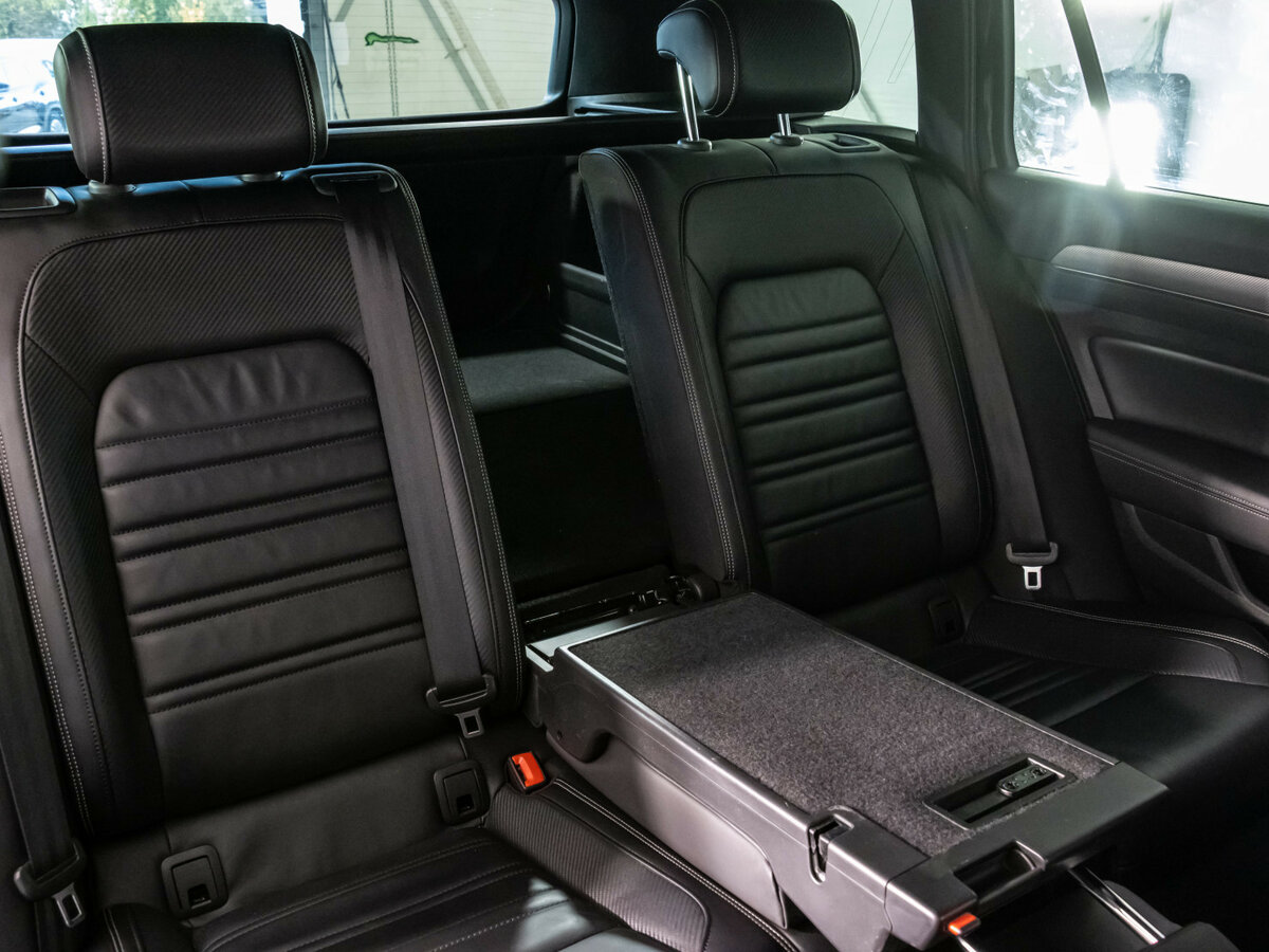 Б/У Фольксваген Пассат 2018 года. Фото: #26