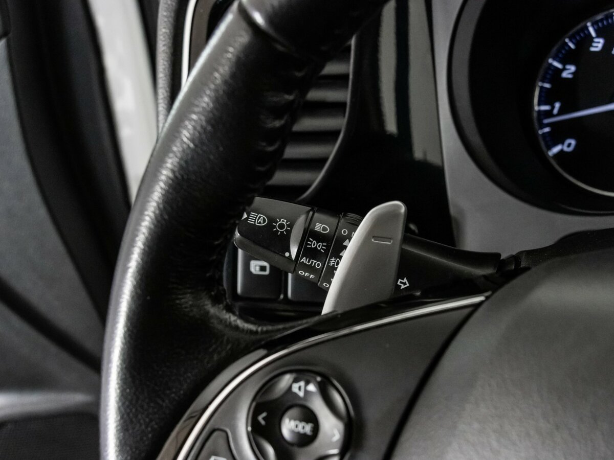 Б/У Митсубиши Оутлэндер 2017 года. Фото: #10