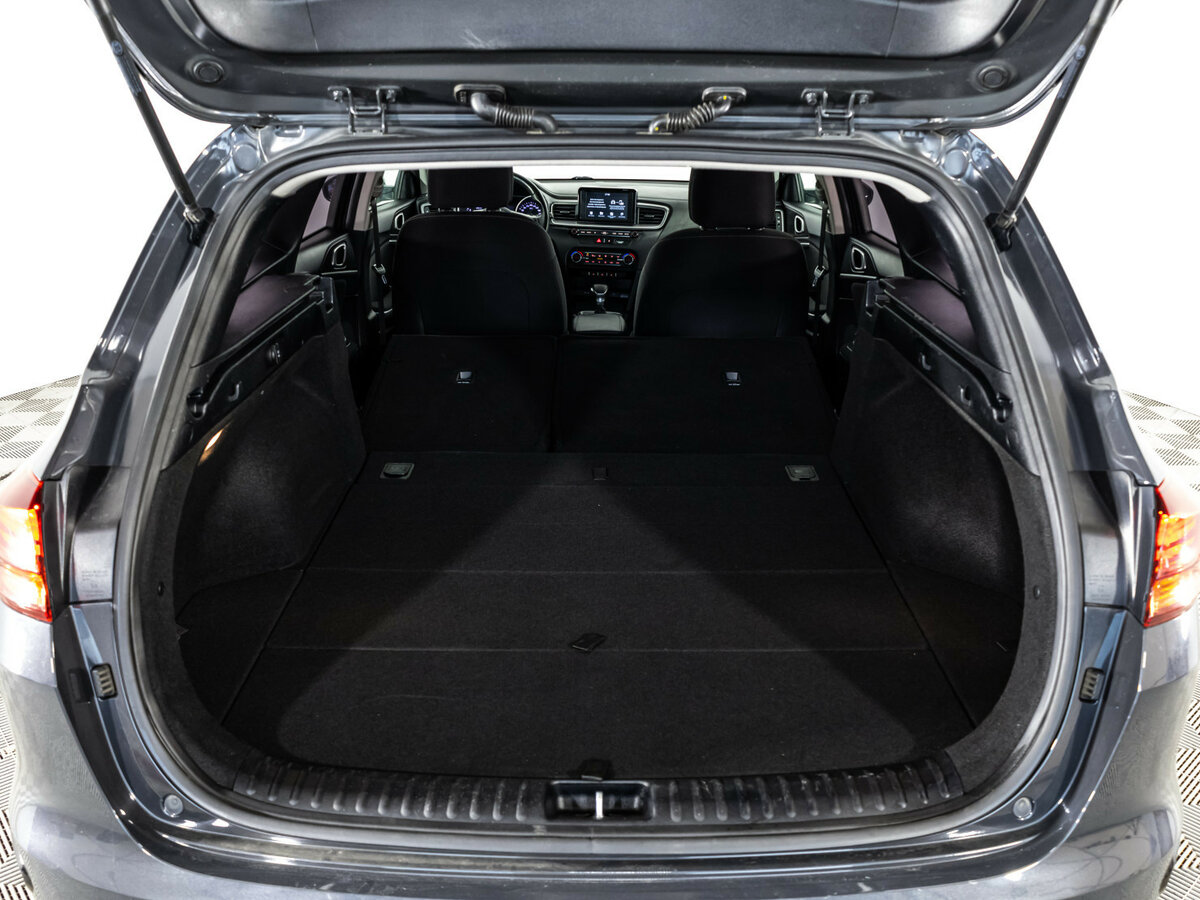 Б/У Киа Сид 2019 года. Фото: #19