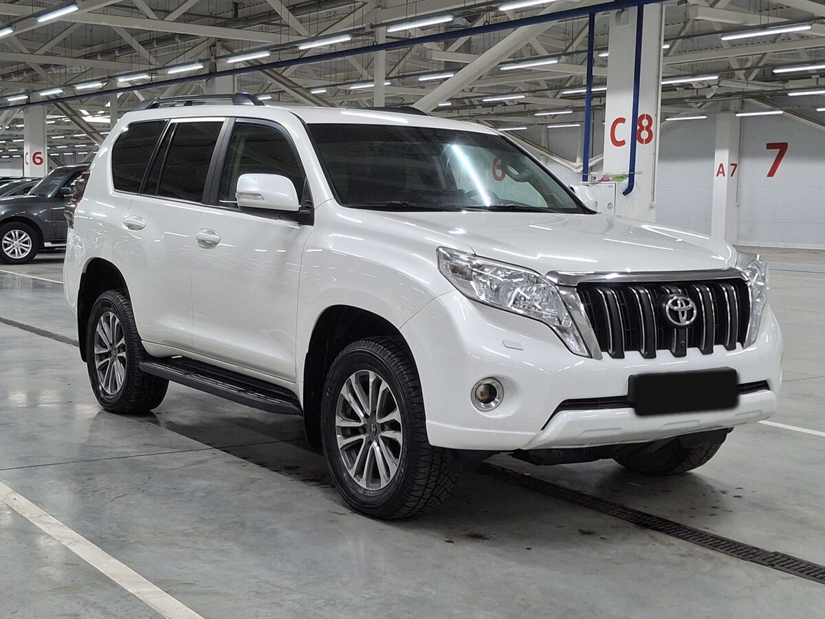 Toyota Land Cruiser Prado 2014 года с пробегом. Фото: #2