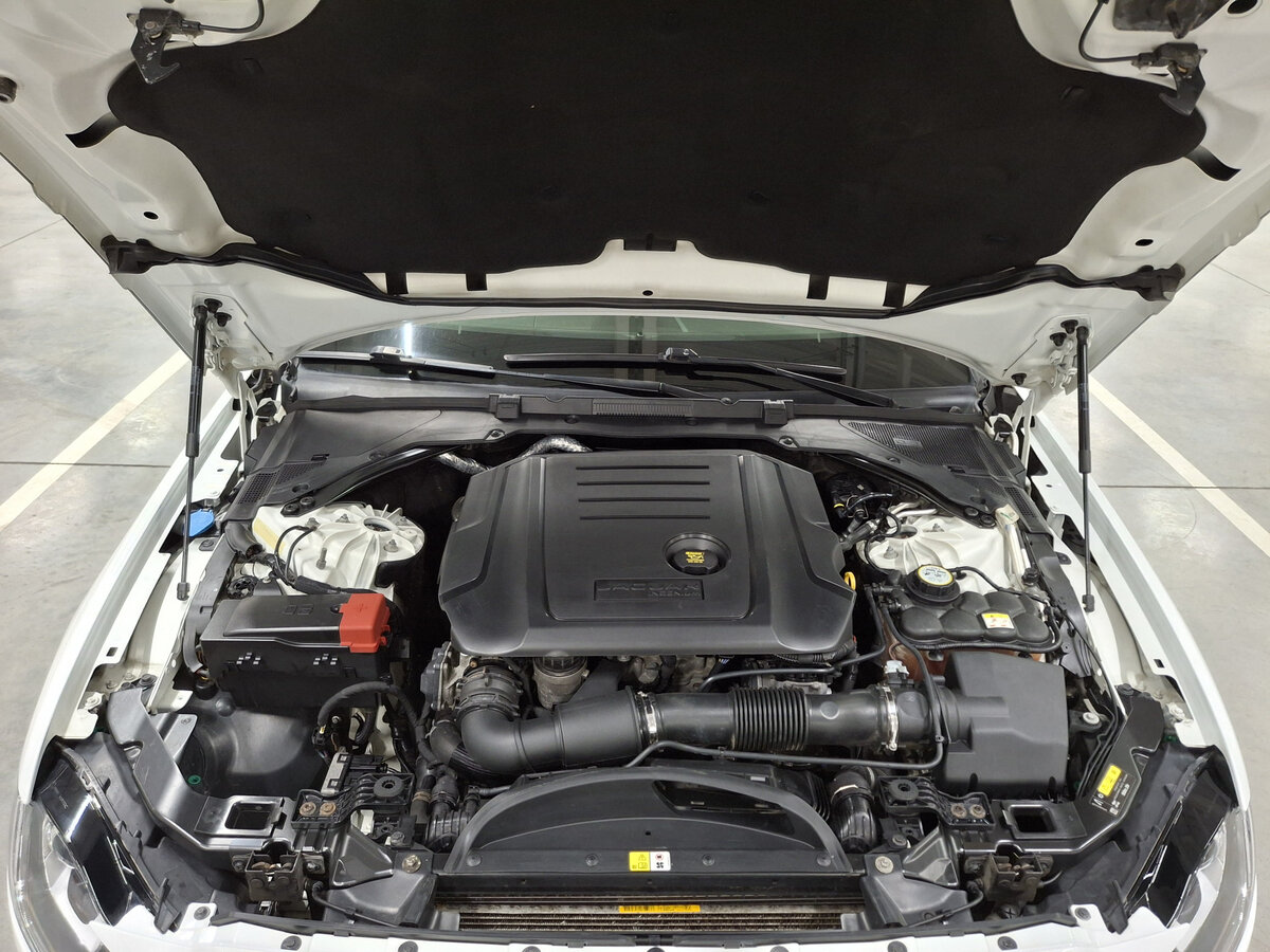 Jaguar XF 2016 года с пробегом. Фото: #8