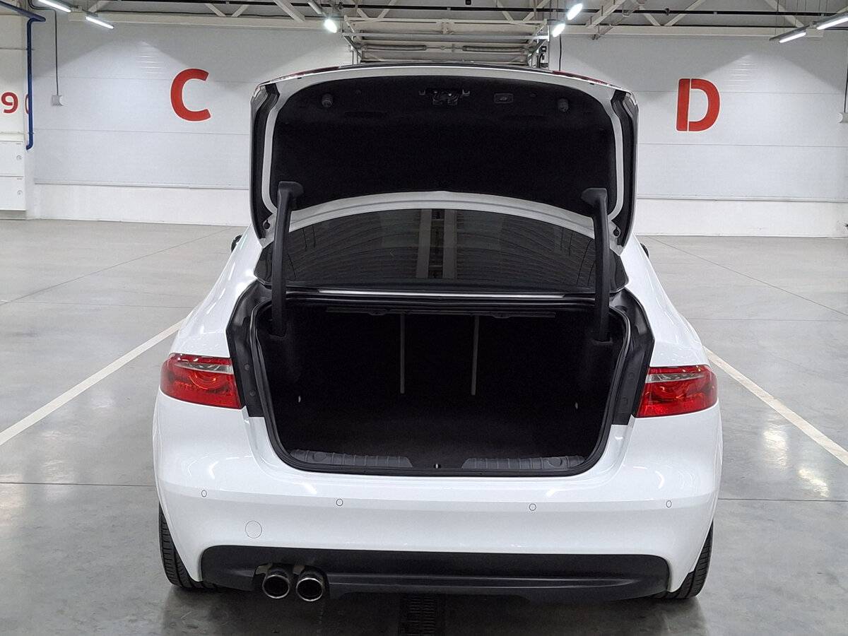 Jaguar XF 2016 года с пробегом. Фото: #9