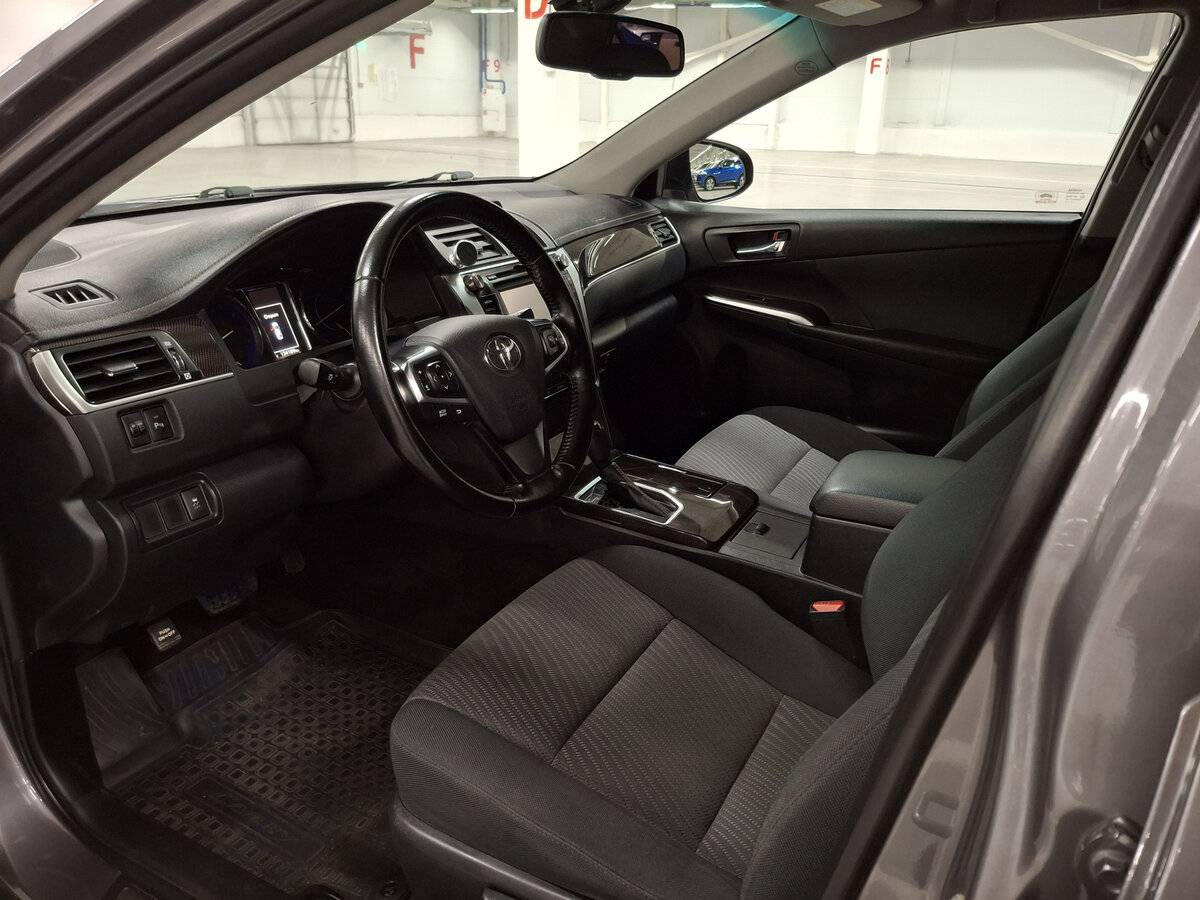 Toyota Camry 2016 года с пробегом. Фото: #14
