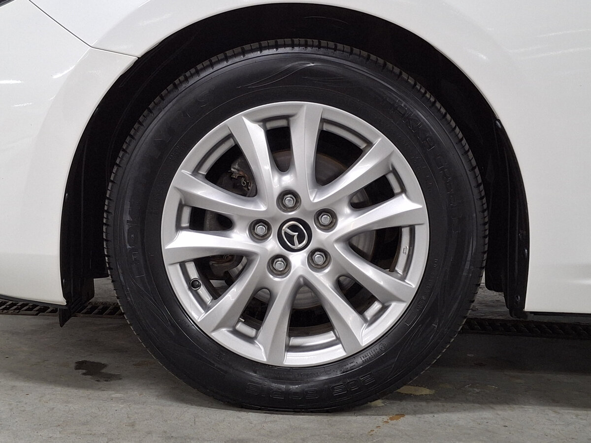 Mazda 3 2018 года с пробегом. Фото: #17