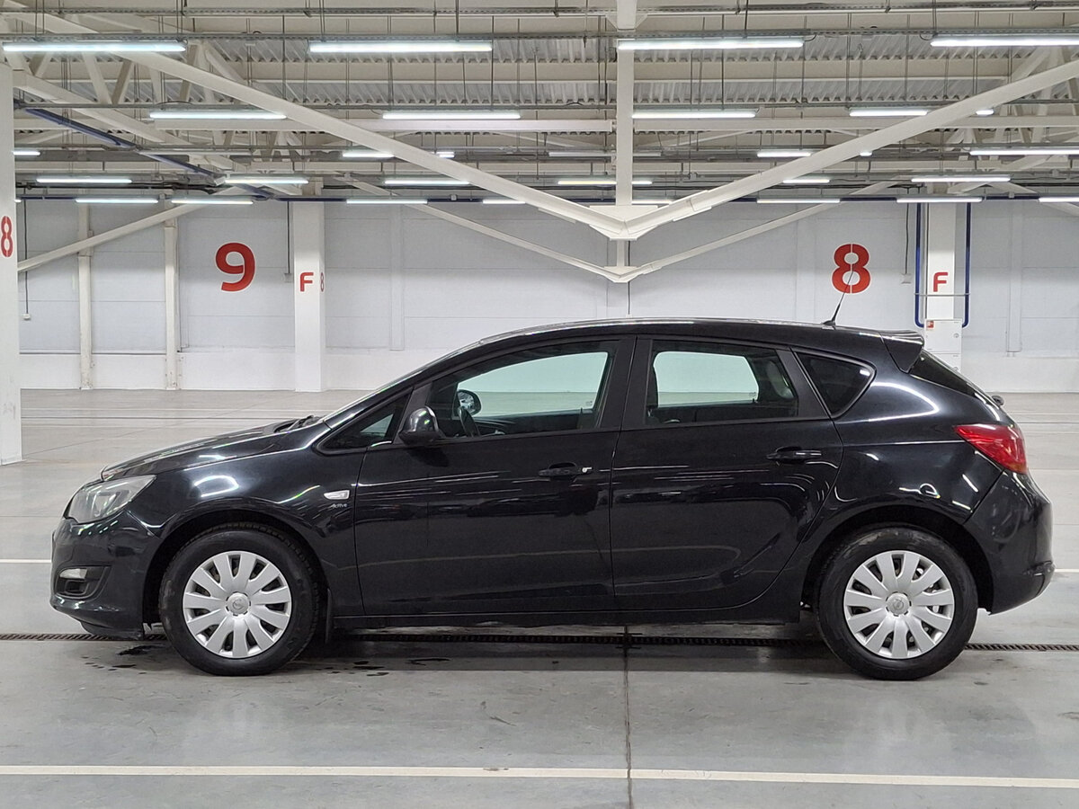 Opel Astra 2013 года с пробегом. Фото: #7