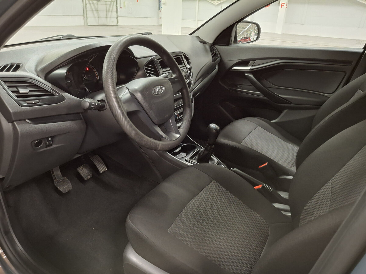 Lada (ВАЗ) Vesta 2019 года с пробегом. Фото: #15