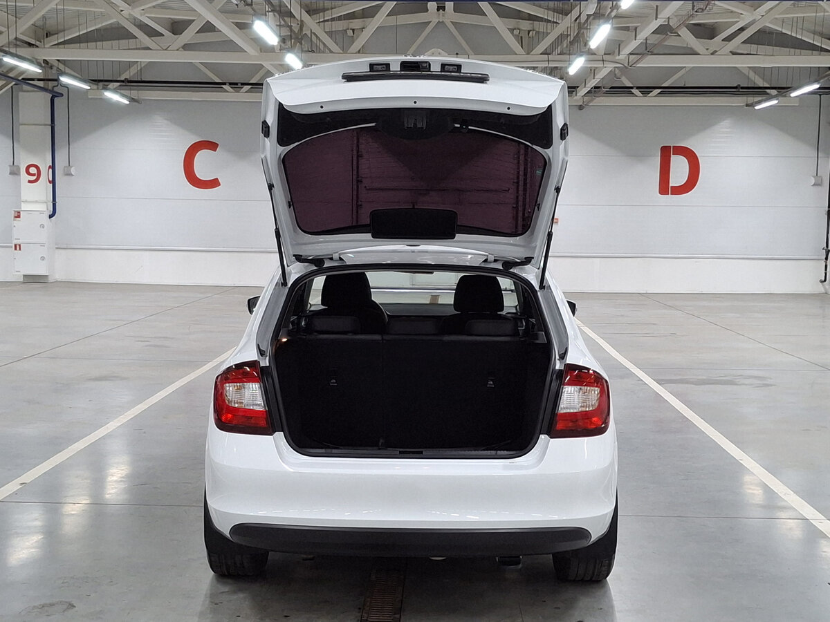Skoda Rapid 2019 года с пробегом. Фото: #9