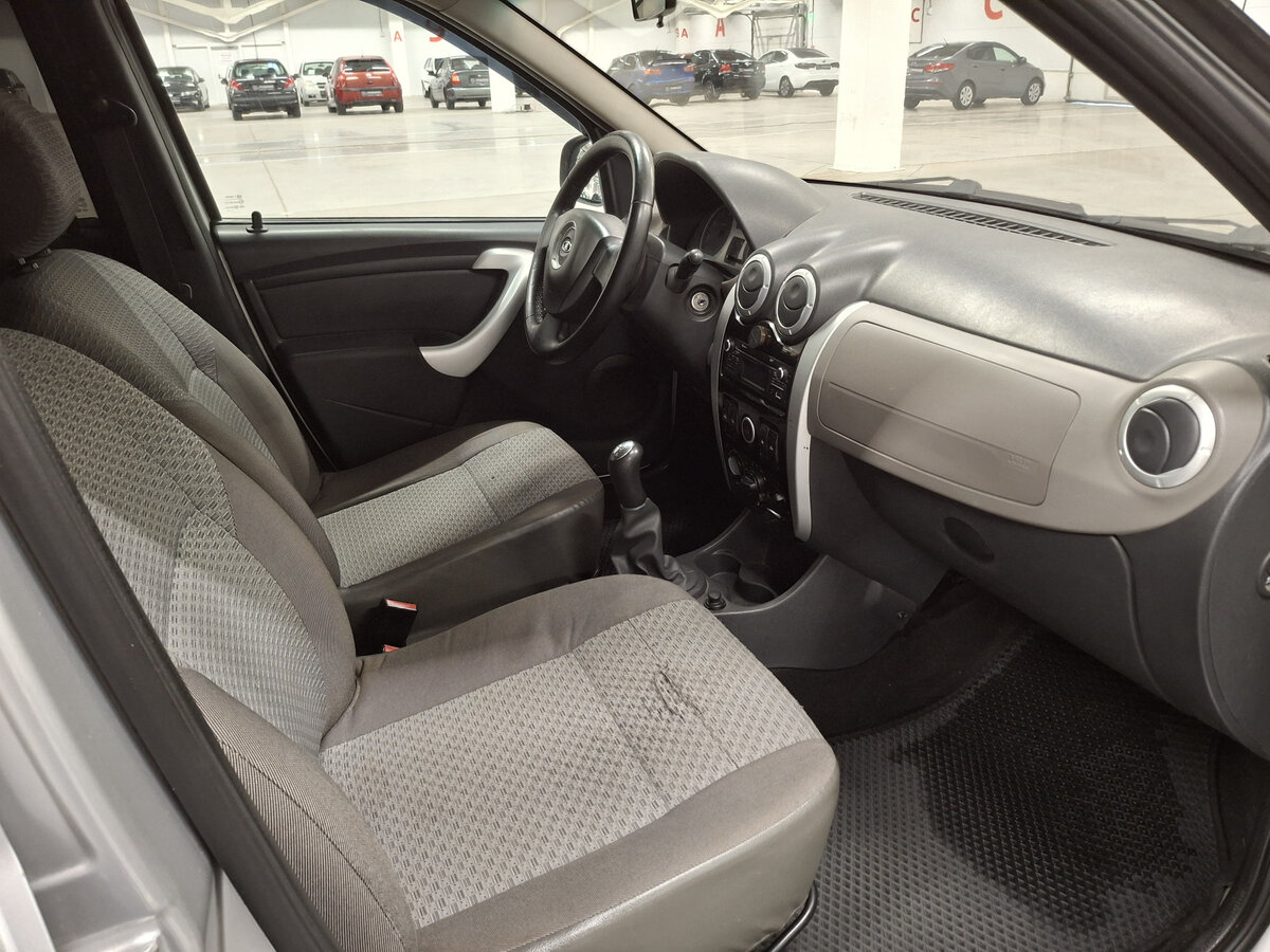 Lada (ВАЗ) Largus 2013 года с пробегом. Фото: #10