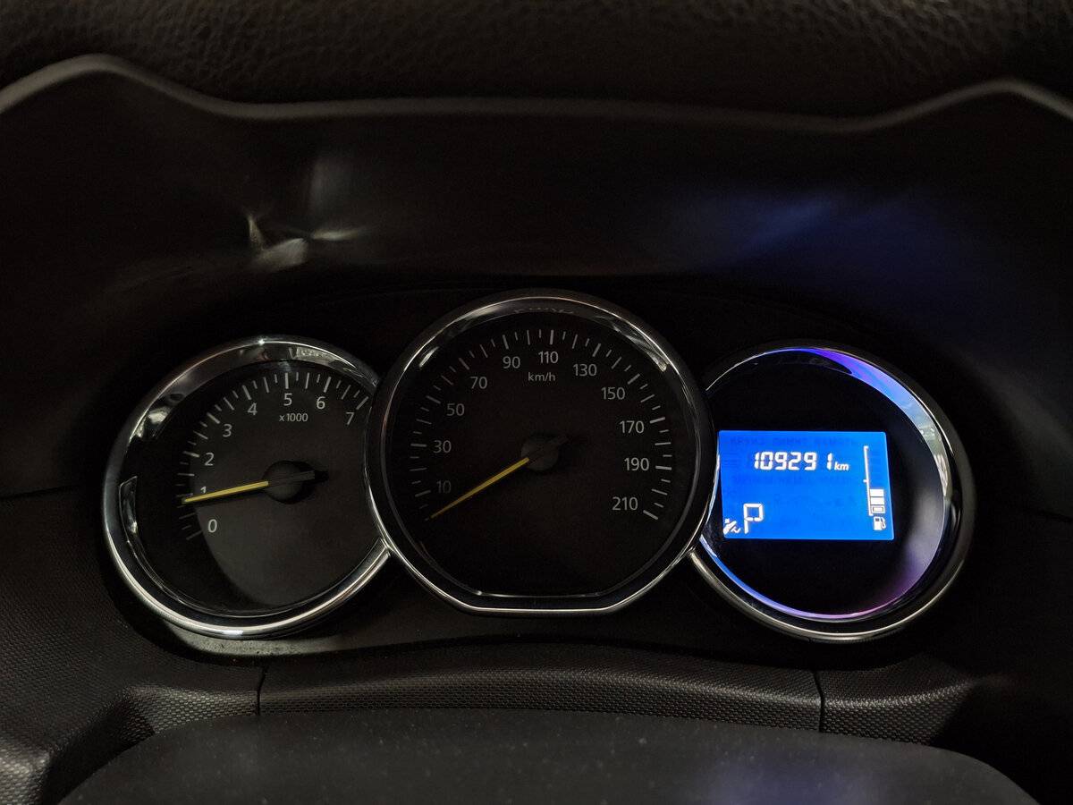 Renault Duster 2018 года с пробегом. Фото: #12