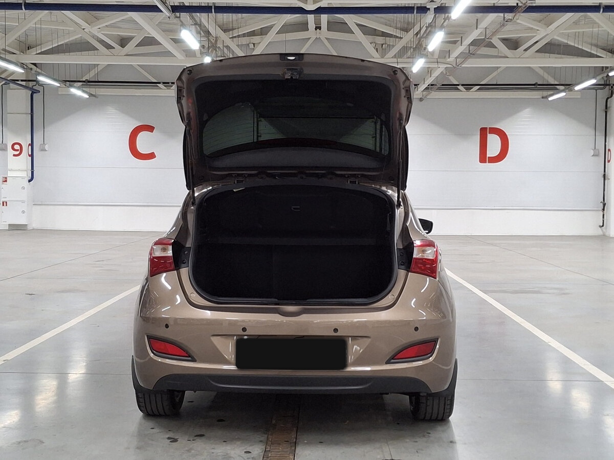 Hyundai i30 2013 года с пробегом. Фото: #9