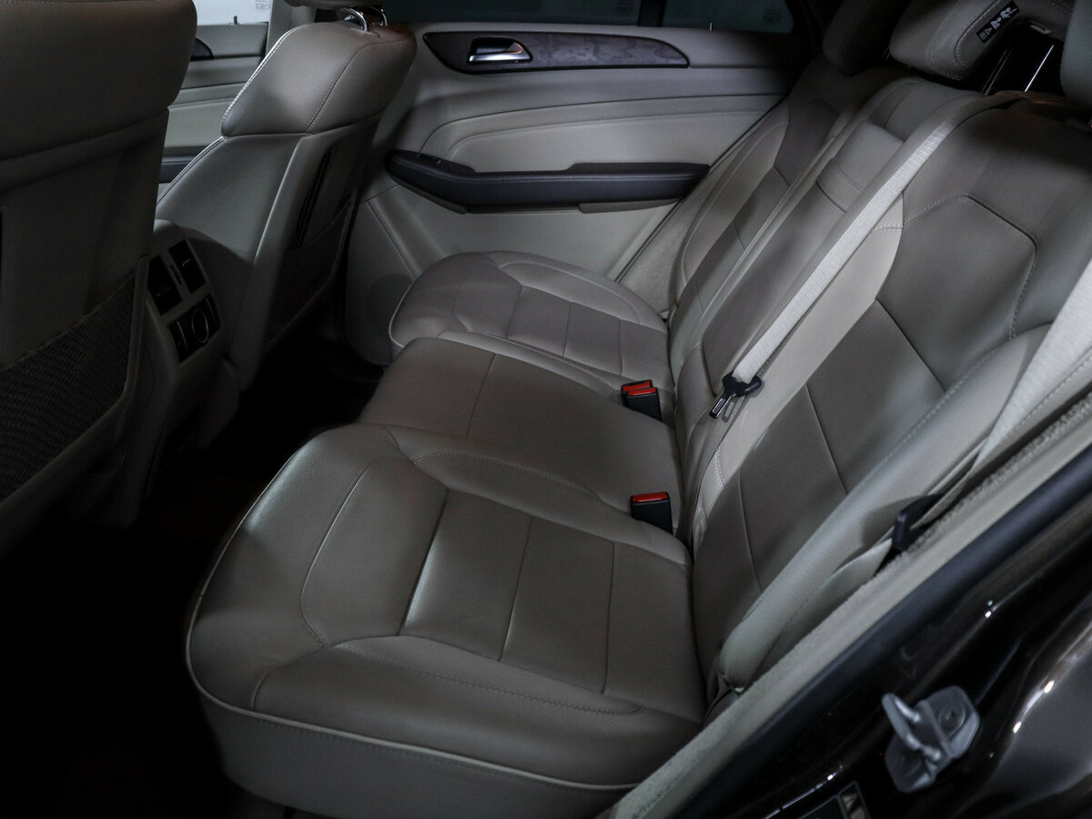 Mercedes-Benz M-Класс 2012 года с пробегом. Фото: #7