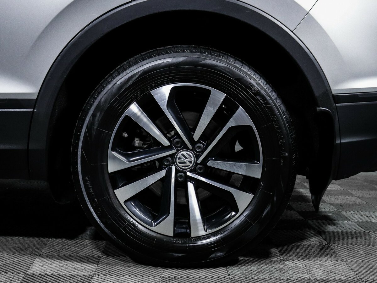 Volkswagen Tiguan 2020 года с пробегом. Фото: #11