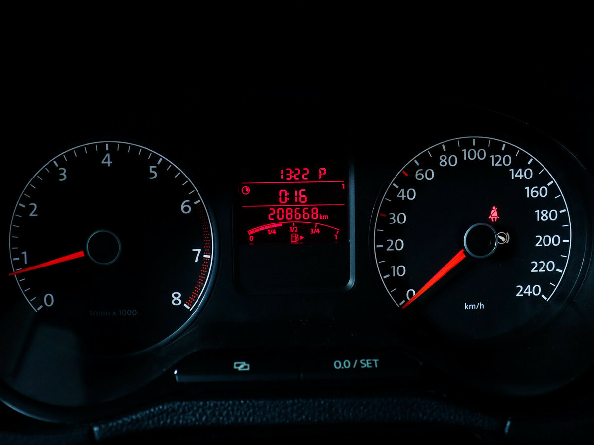 Б/У Фольксваген Поло 2014 года. Фото: #8