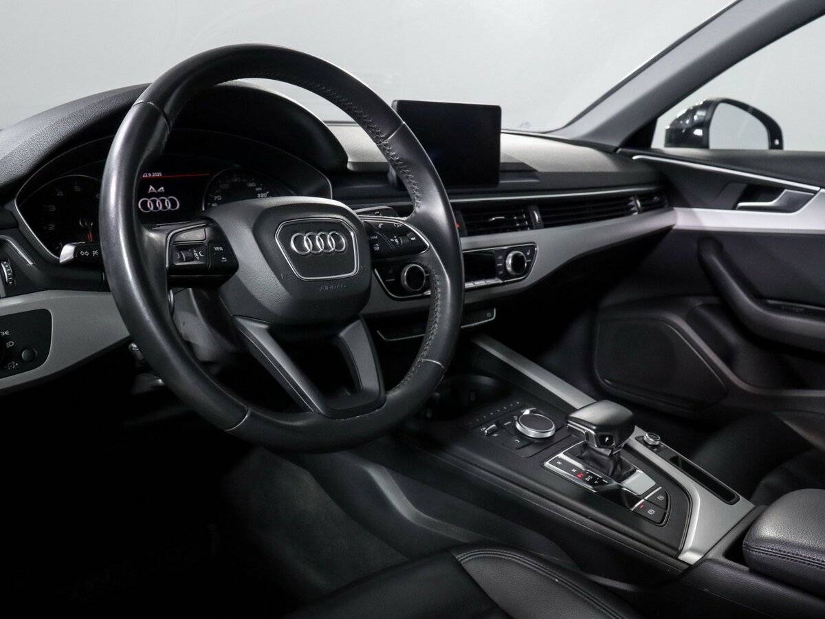 Audi A4 2019 года с пробегом. Фото: #10