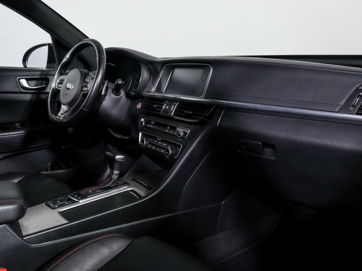 Б/У Киа Оптима 2016 года. Фото: #6