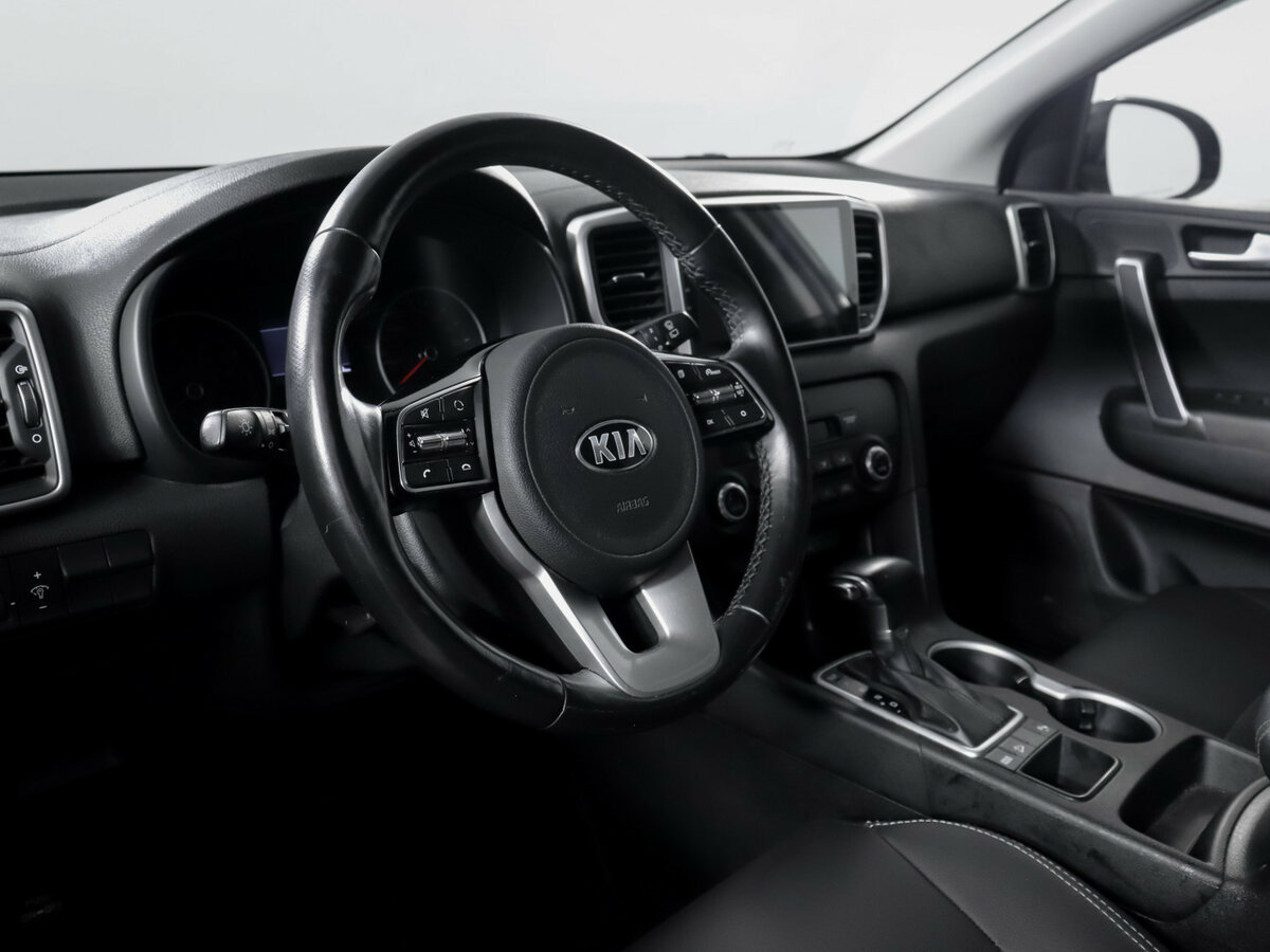 Б/У Киа Спортейдж 2019 года. Фото: #10