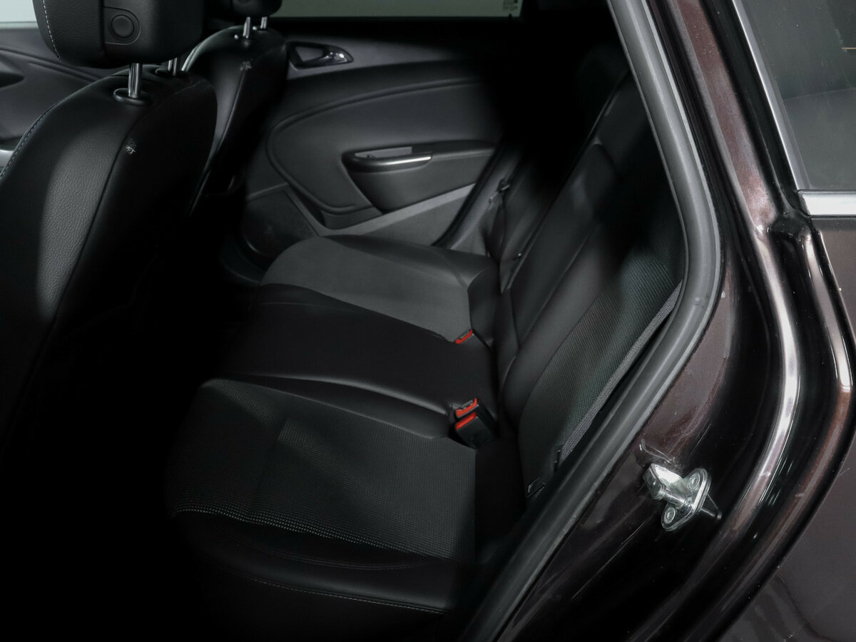 Б/У Опель Астра 2012 года. Фото: #7