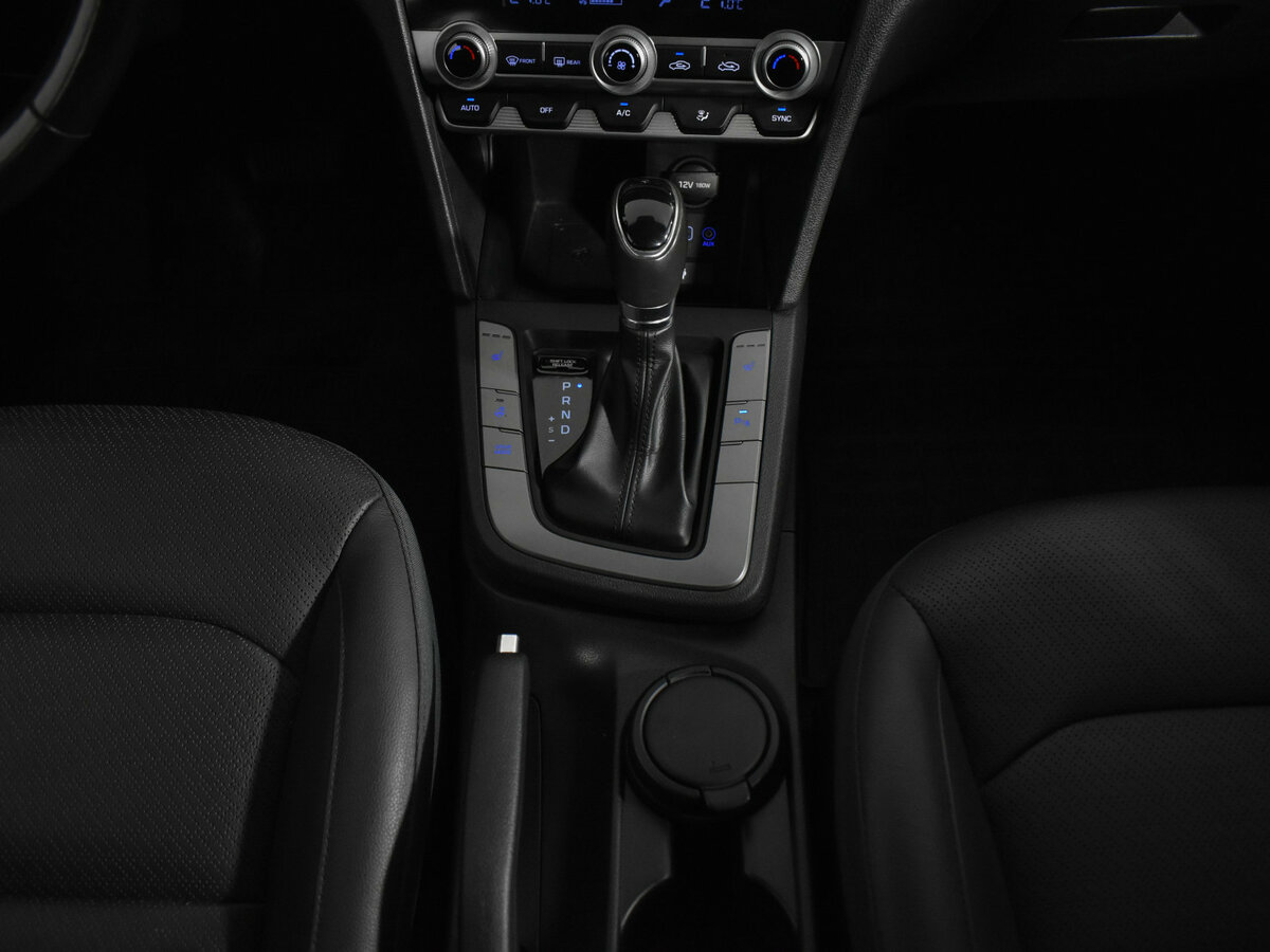 Б/У Хендай Елантра 2019 года. Фото: #13