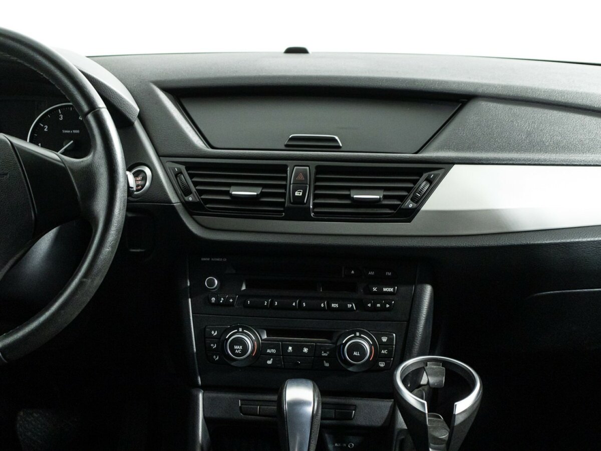 BMW X1 2013 года с пробегом. Фото: #12