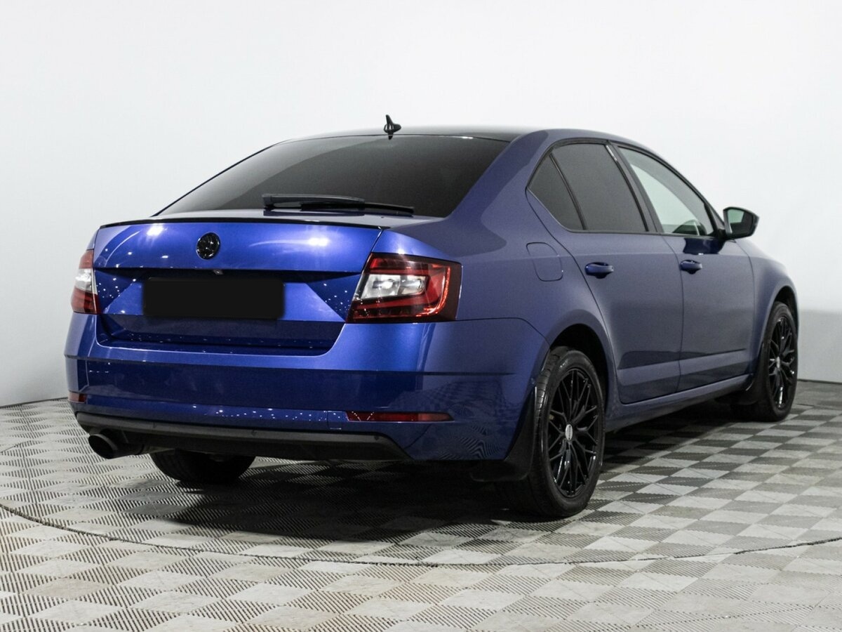 Б/У Шкода Октавия 2019 года. Фото: #4