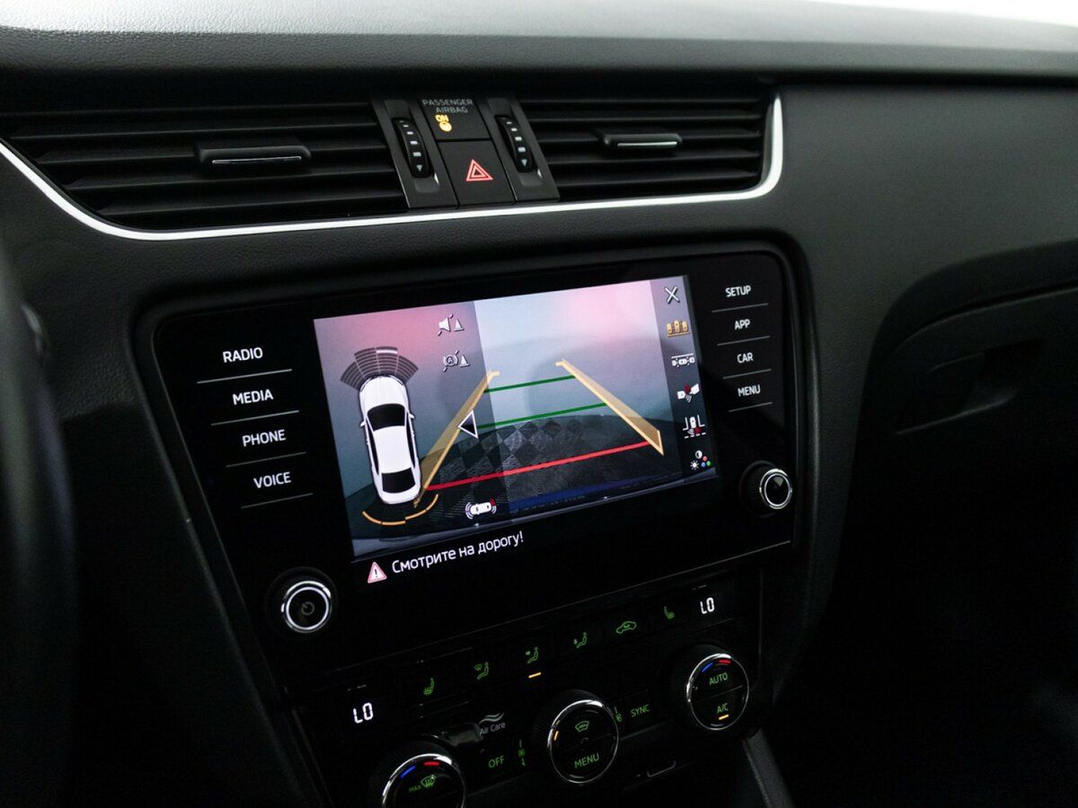 Б/У Шкода Октавия 2019 года. Фото: #13