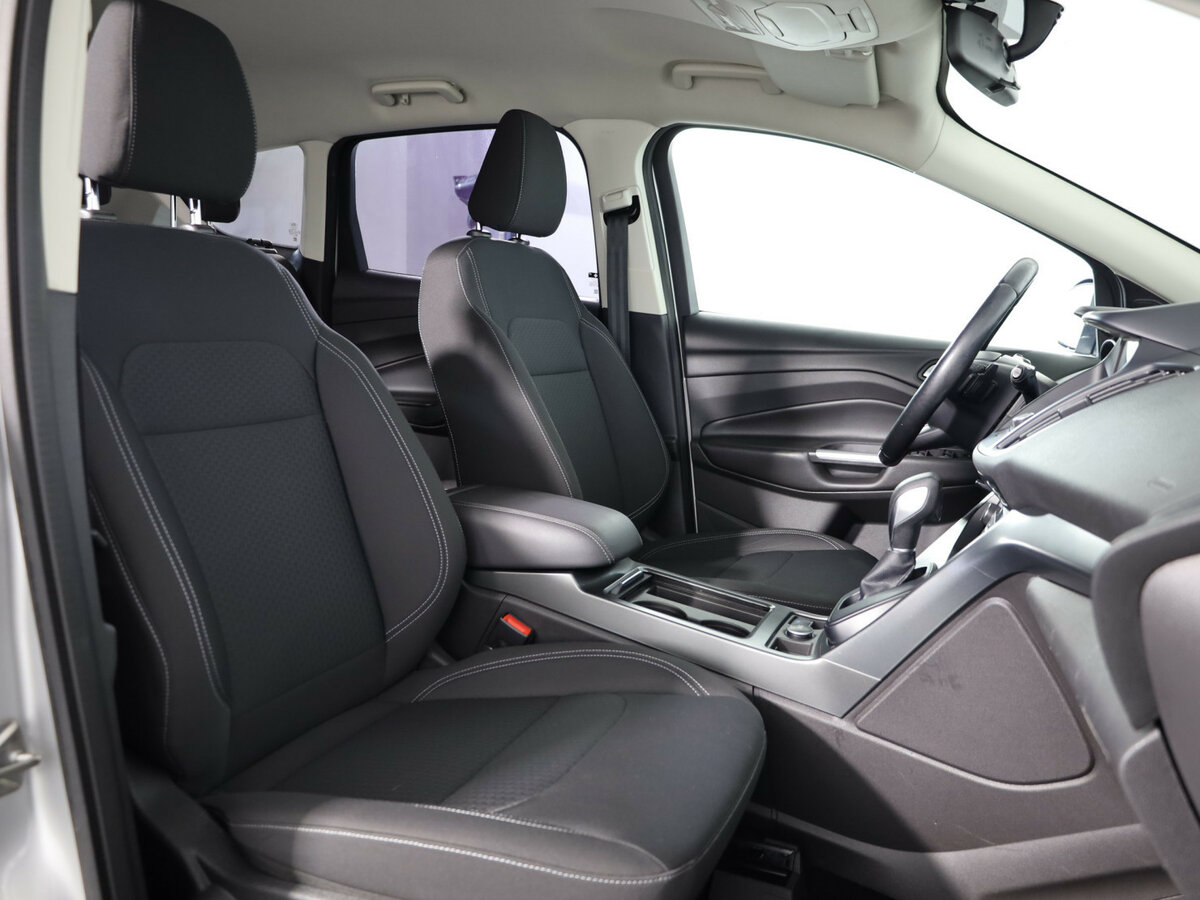 Ford Kuga 2018 года с пробегом. Фото: #12