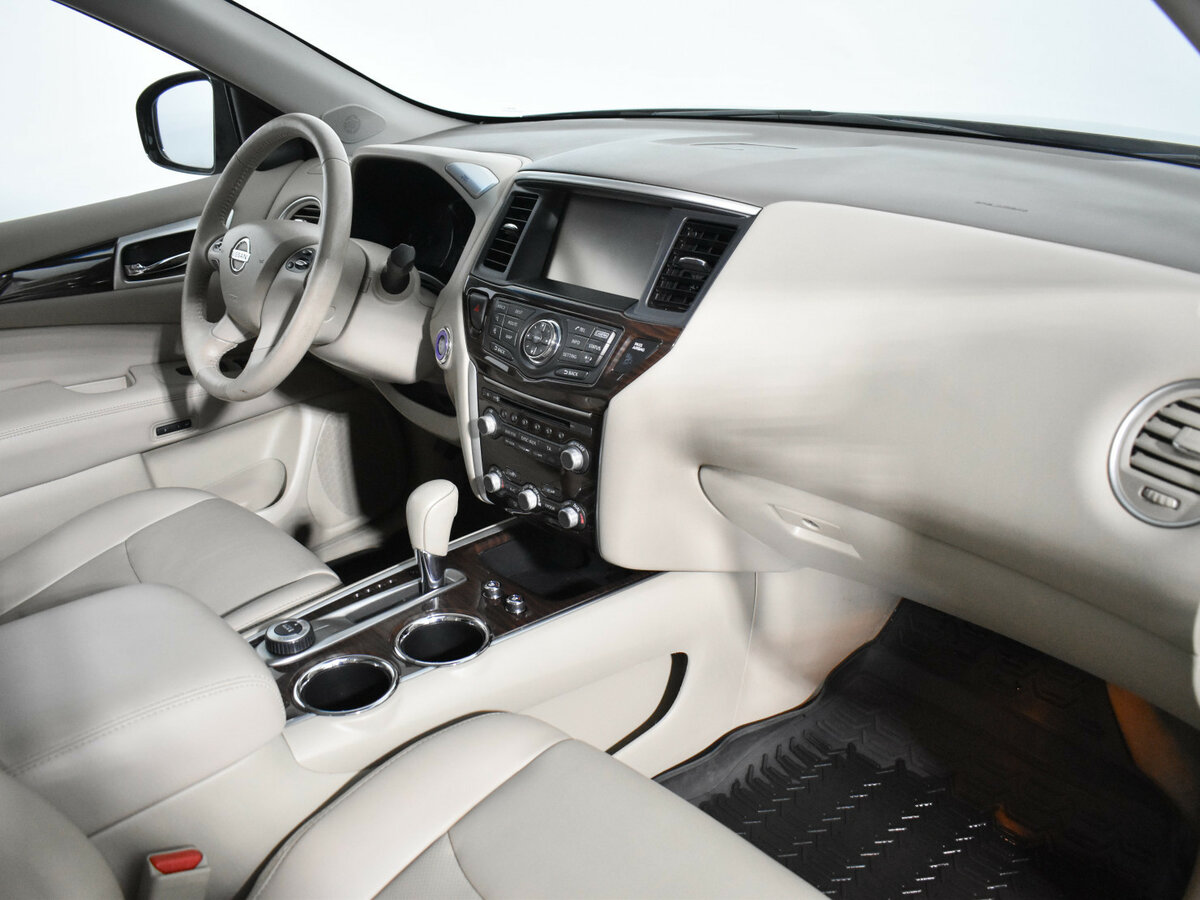 Б/У Ниссан Патфайндер 2014 года. Фото: #13