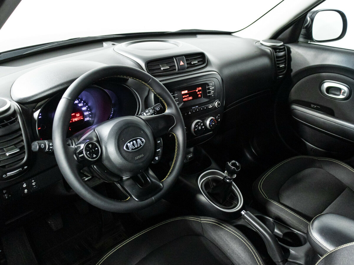 Б/У Киа Соул 2016 года. Фото: #10