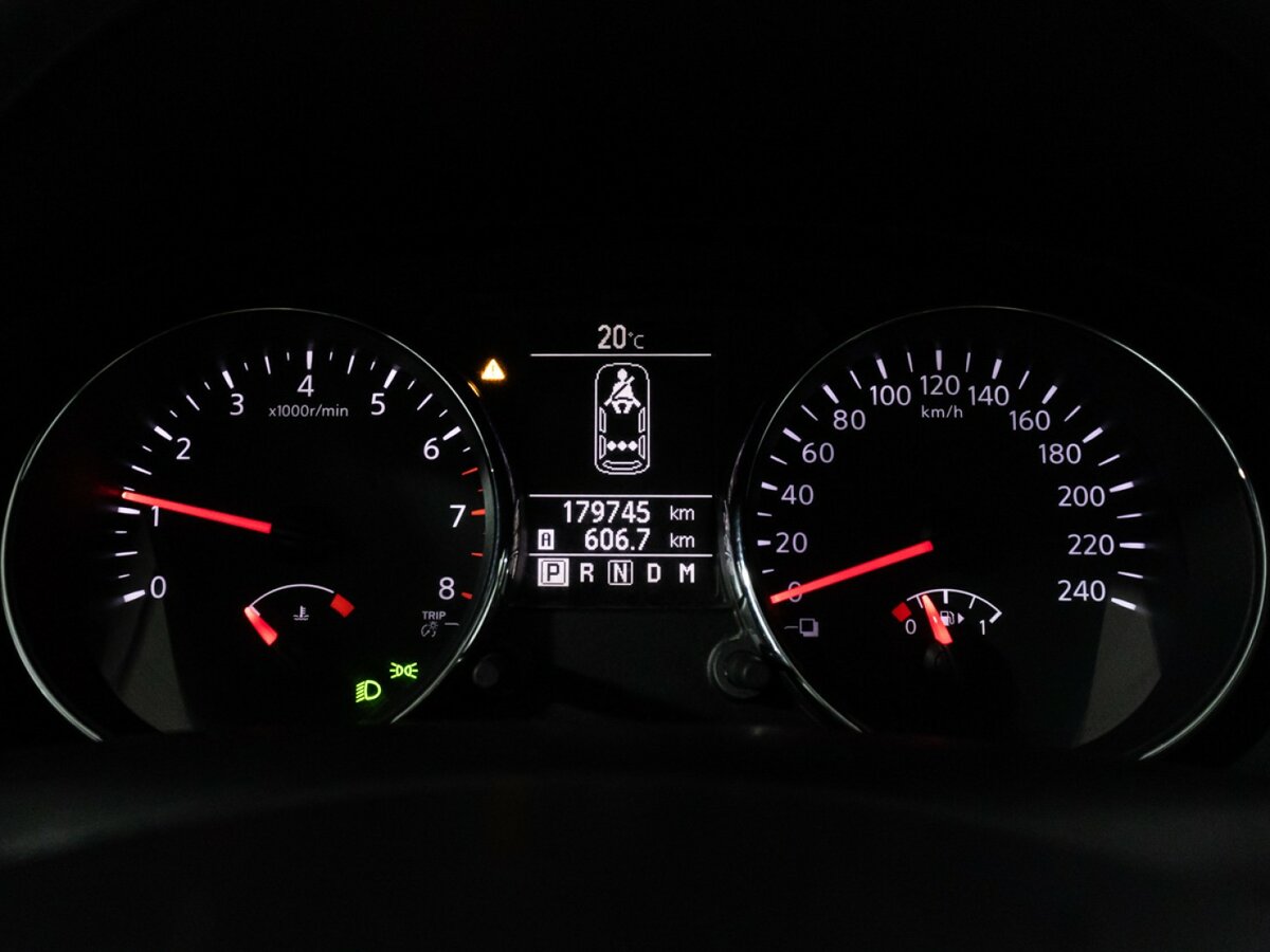 Б/У Ниссан Кашкай 2012 года. Фото: #11