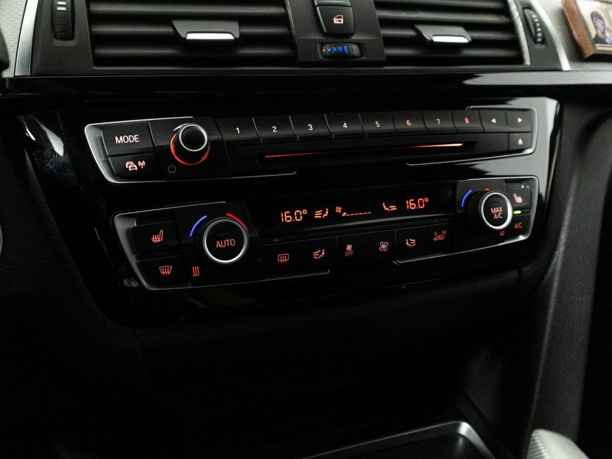 BMW 3 серии 2016 года с пробегом. Фото: #16